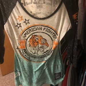 American Fighter top